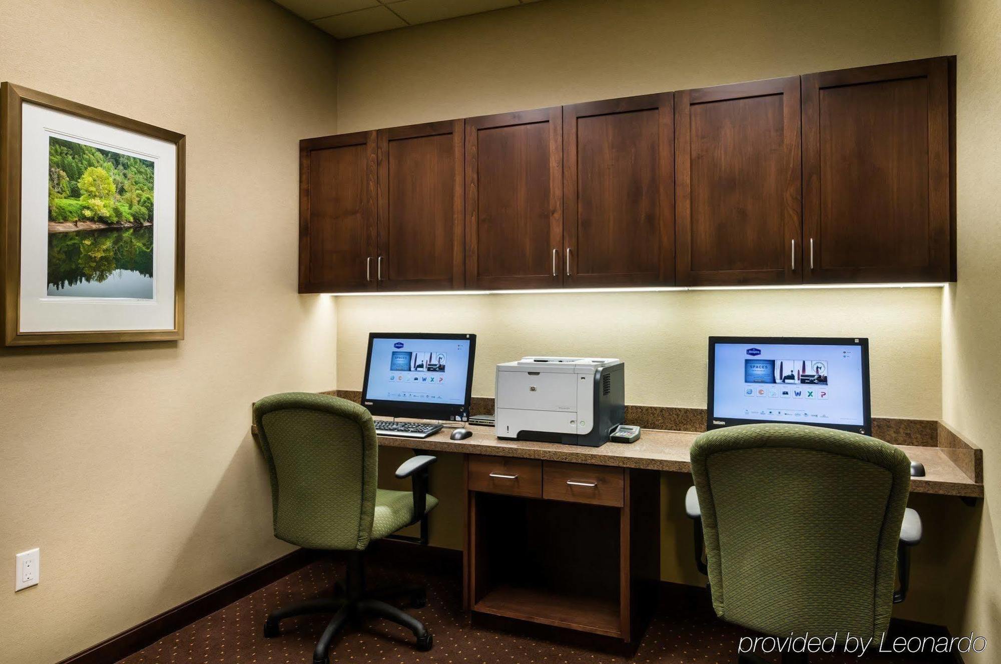 Hampton Inn And Suites Σάλεμ Ανέσεις φωτογραφία